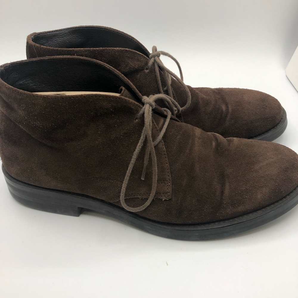 Suede Leather Men's Chukka Boots Made in Italy (Size 42)
